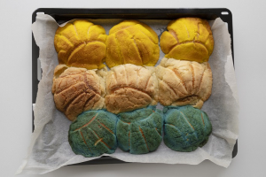 عکس با کیفیت نان فانتزی